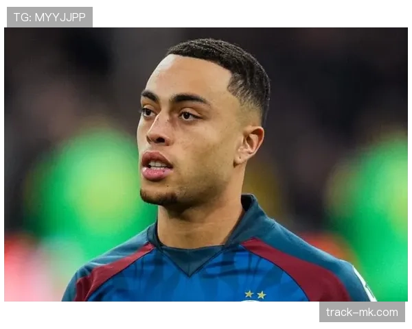 埃因霍温新赛季剑指冠军:关键因素解析