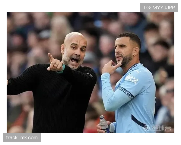 凯尔·沃 Walker 入选英超最佳阵容：顶级边后卫地位解析